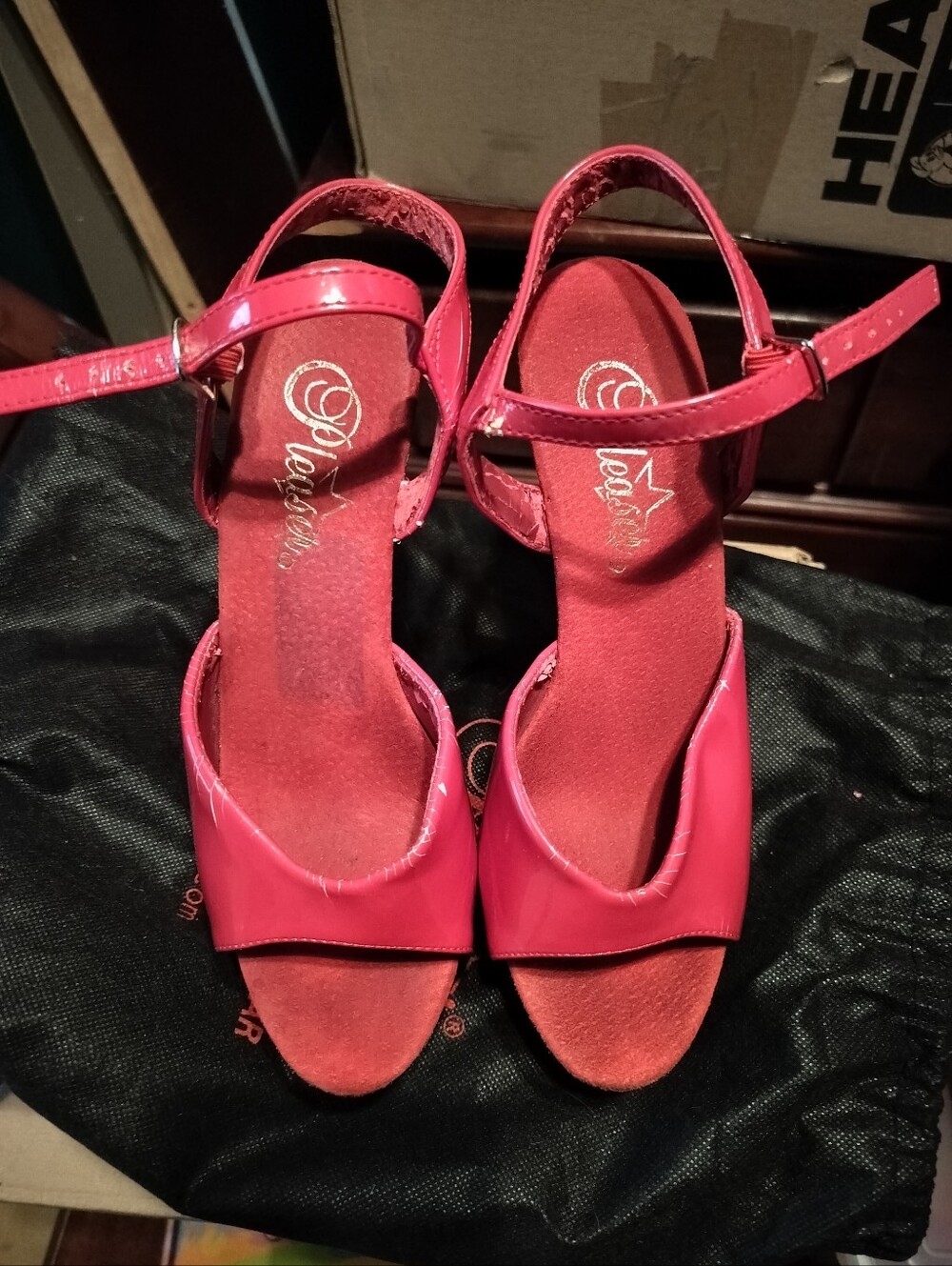 Red Pleasers